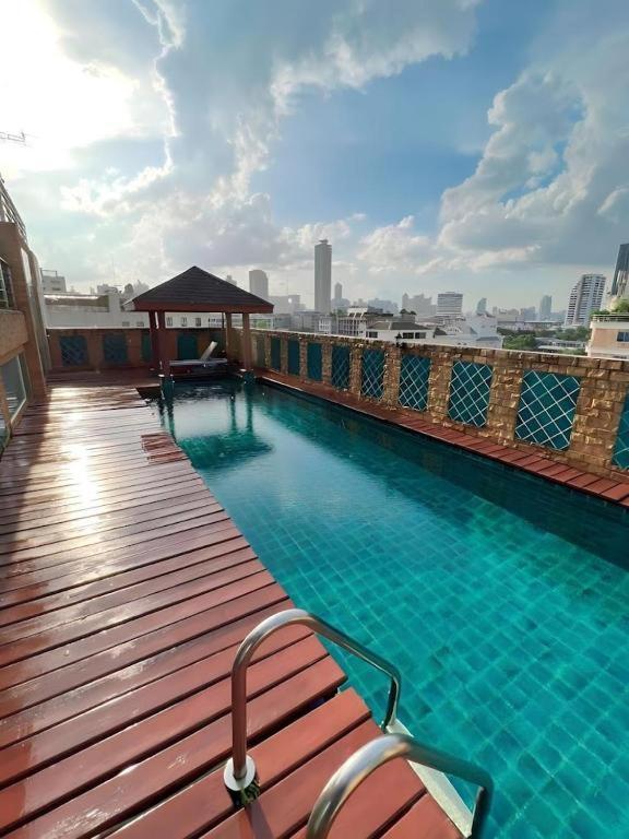 Go Inn Thonglor 23 โกอินน์ ทองหล่อ 23 X Банкок Екстериор снимка