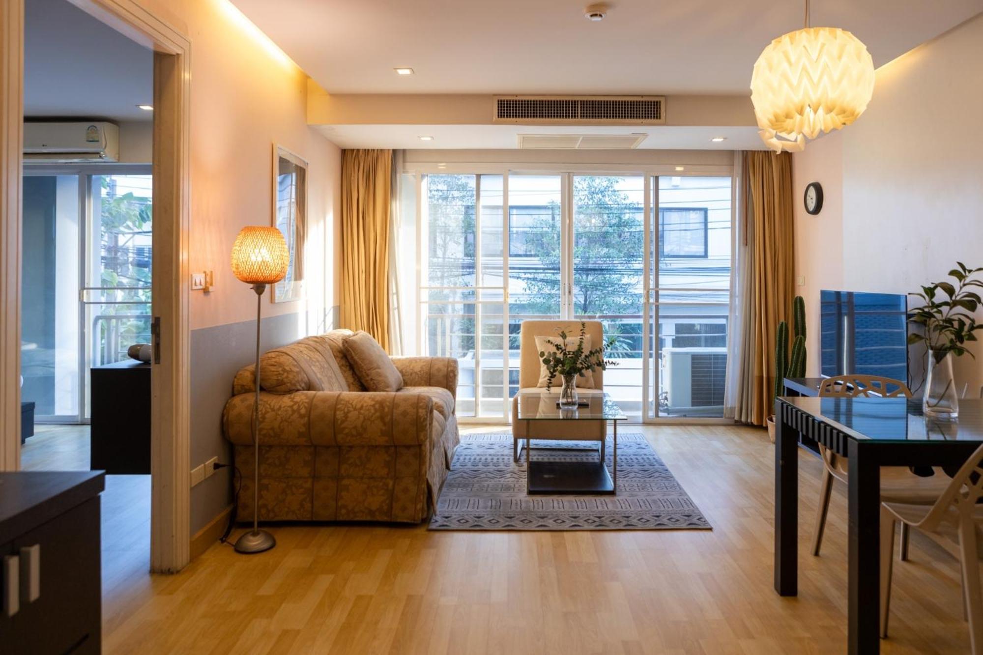 Go Inn Thonglor 23 โกอินน์ ทองหล่อ 23 X Банкок Екстериор снимка