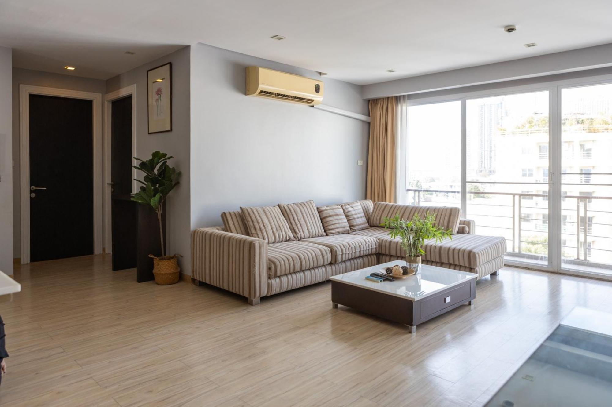 Go Inn Thonglor 23 โกอินน์ ทองหล่อ 23 X Банкок Екстериор снимка