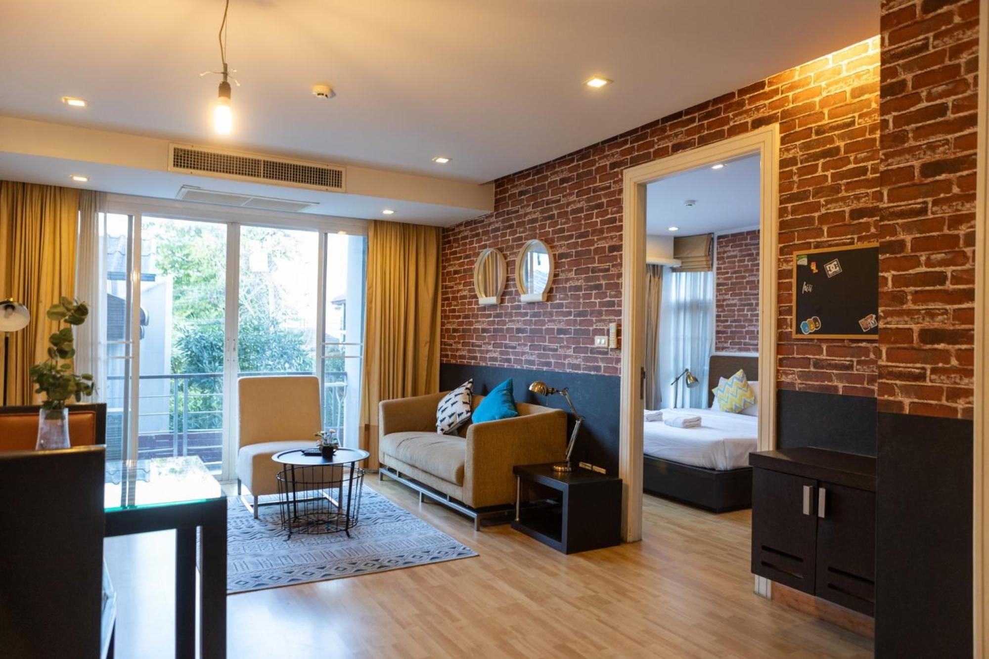 Go Inn Thonglor 23 โกอินน์ ทองหล่อ 23 X Банкок Екстериор снимка